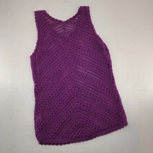 Size  L | Purple Crochet Chevron Knit Sleeveless V-Neck Tank Top Women - Picture 5 of 6